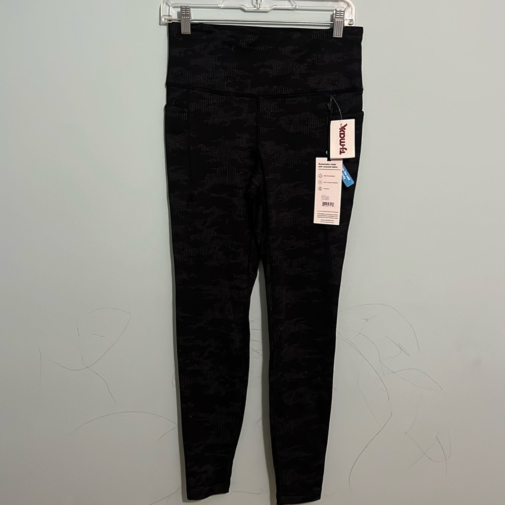 Mondetta leggings with pockets